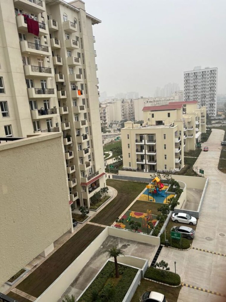 Exterior View, emaar-emerald-estate 3 Bedroom 1310 Sq.Ft. Apartment In Sector 65 Gurgaon 10662320