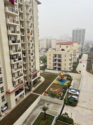 3 BHK Apartment – Exterior View View at Emaar Emerald Estate, Sector 65 - for Rent