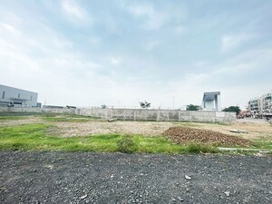  Plot For Sale in Moraiya