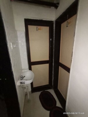 Bathroom in 1 BHK Apartment at Mahatma Society – for Rent