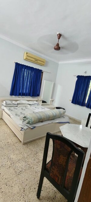 Team Area in 3 BHK Apartment at Amrut Park Kalyani Nagar, Kalyani Nagar – for Rent