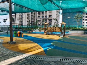 Swimming Pool in 2 BHK Apartment at Byculla – for Sale
