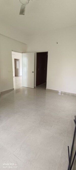Room in 3 BHK Apartment at Silpa Signature, Kothaguda – for Sale