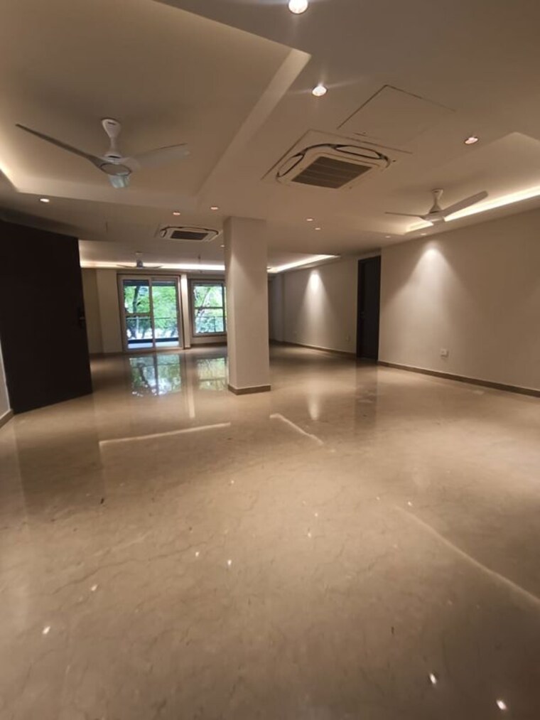 Room, dlf phase ii 4 Bedroom 3200 Sq.Ft. Builder Floor In Dlf Phase ii Gurgaon 10662438