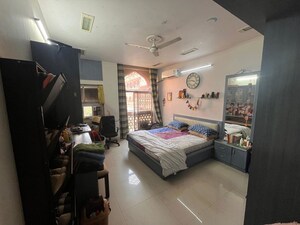 Parking in 2 BHK Apartment at Moghul Garden, Koregaon – for Rent