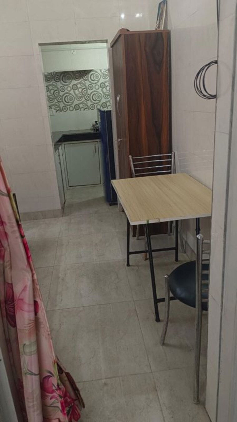 Bathroom, savitri nagar 1 Bedroom 550 Sq.Ft. Builder Floor In Savitri Nagar Delhi 10662444