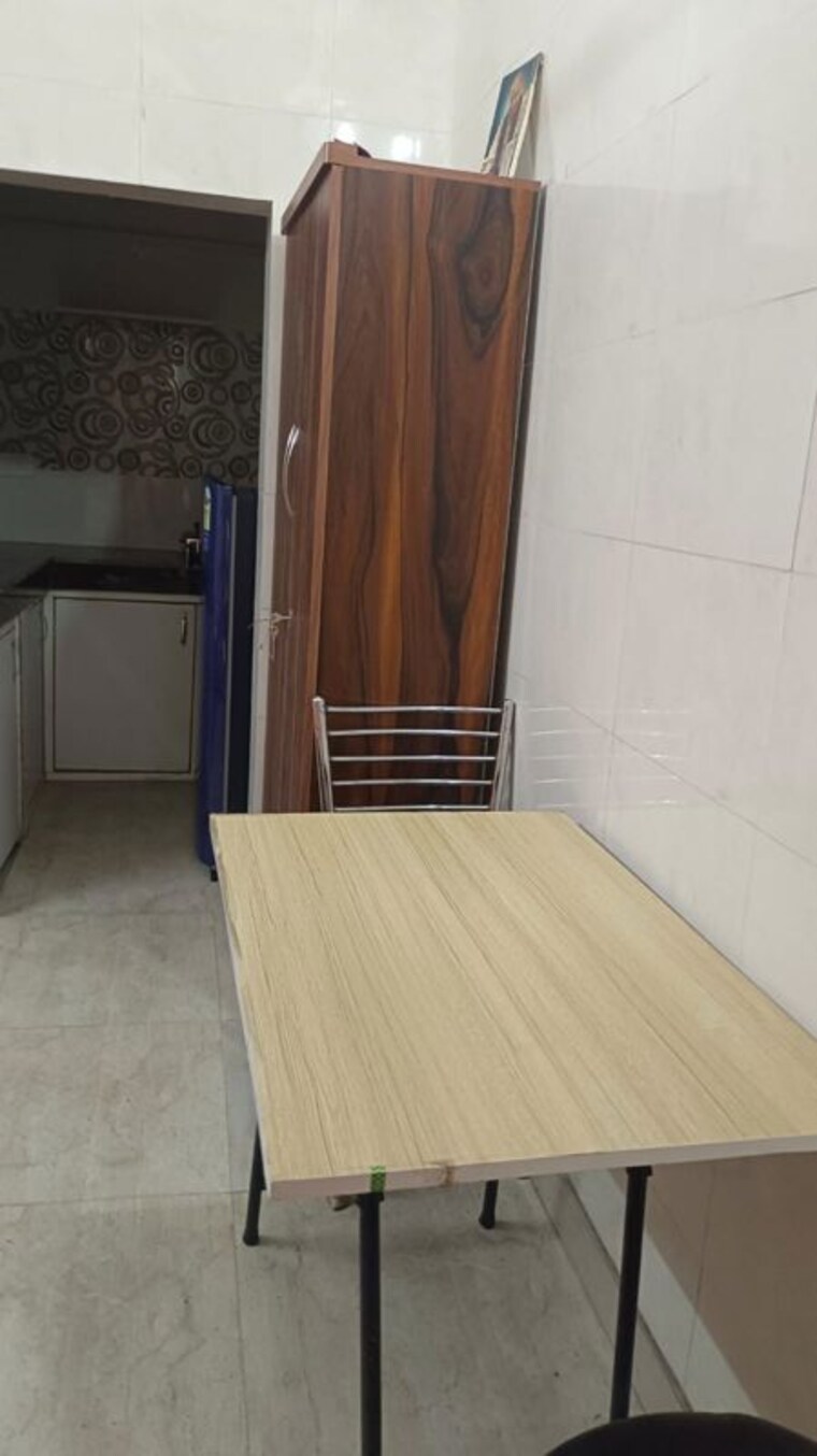 Room, savitri nagar 1 Bedroom 550 Sq.Ft. Builder Floor In Savitri Nagar Delhi 10662444