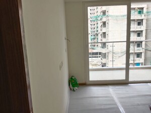 Room in 2 BHK Apartment at Godrej Palm Retreat, Sector 150 – for Sale