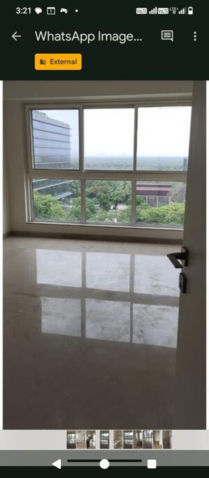 Room in 3 BHK Apartment at Godrej The Trees, Vikhroli East – for Sale