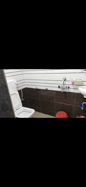 Team Area in 2 BHK Villa at Karjat – for Sale