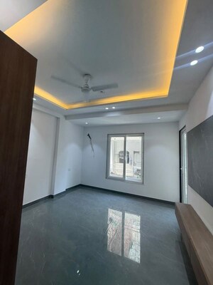 Bedroom in 3 BHK Builder Floor at Chattarpur – for Rent