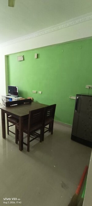 Dining area in 2 BHK Apartment at Vaishnavi Happy Homes, Kondapur – for Rent
