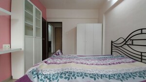 Bedroom in 2 BHK Apartment at Bhoomi Trivas CHS Ltd, Kharghar – for Rent