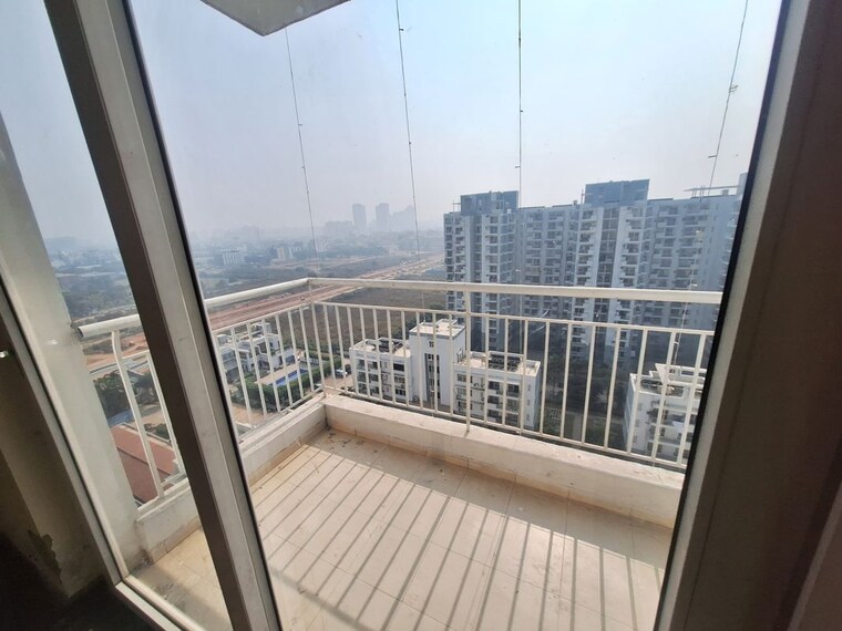 Balcony, chd-avenue-71 3 Bedroom 1743 Sq.Ft. Apartment In Sector 71 Gurgaon 10662579