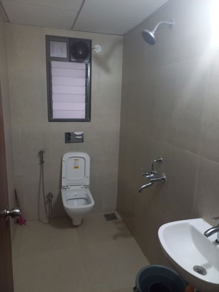 Bathroom, runwal-my-city 1 Bedroom 433 Sq.Ft. Apartment In Dombivli East Thane 10662578