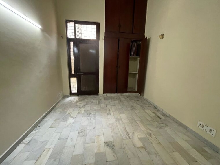 Room, malviya nagar 2 Bedroom 1200 Sq.Ft. Builder Floor In Malviya Nagar Delhi 10662574