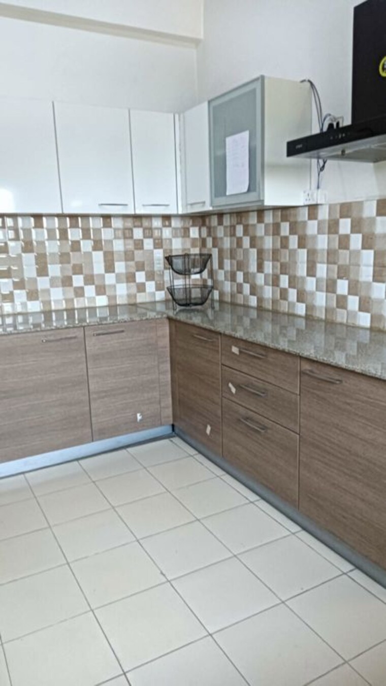 Kitchen, tulip-petals 3 Bedroom 1550 Sq.Ft. Apartment In Sector 89 Gurgaon 10662539