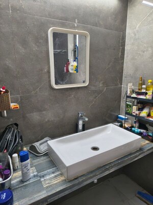 Furnished Amenities in 1 BHK Apartment at Crystal Armus, Chembur – for Rent