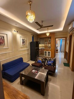 2 BHK Apartment For Rent in Shree Vardhman Green Court