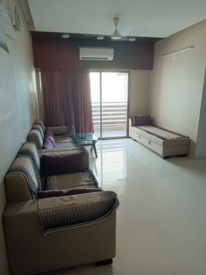 3 BHK Apartment For Rent in Ajmera Enigma, Thaltej