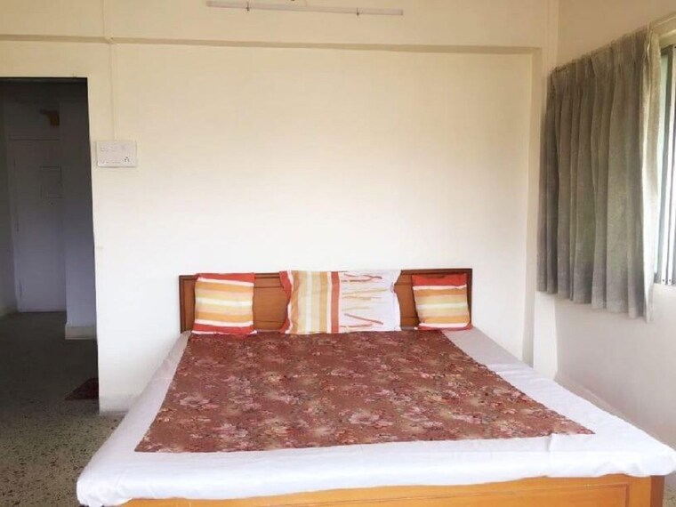 Bedroom, bandra west 1 Bedroom 500 Sq.Ft. Apartment In Bandra West Mumbai 10662643