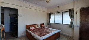 Bedroom in 1 BHK Apartment at Bandra West – for Rent