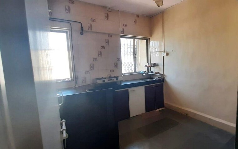 Kitchen, bandra west 1 Bedroom 500 Sq.Ft. Apartment In Bandra West Mumbai 10662643