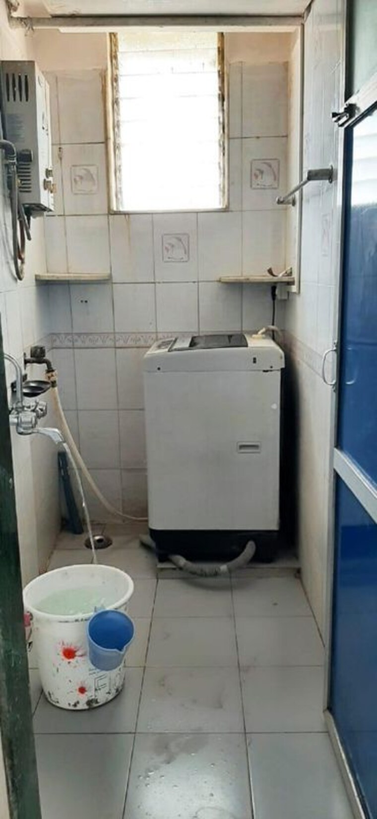 Bathroom, bandra west 1 Bedroom 500 Sq.Ft. Apartment In Bandra West Mumbai 10662643