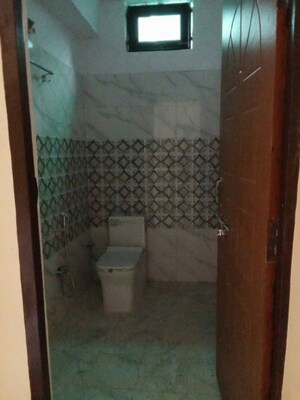 Bathroom in 3 BHK Builder Floor at Charbagh – for Rent
