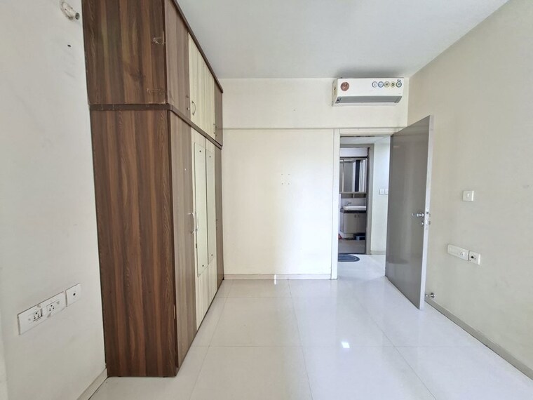 Bedroom, rustomjee-azziano-wing-e 2 Bedroom 848 Sq.Ft. Apartment In Thane West Thane 10662701