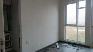 Room in 3 BHK Apartment at Ireo The Corridors, Sector 67a – for Rent