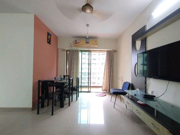 Living Room, tharwani-rosewood-heights 3 Bedroom 1500 Sq.Ft. Apartment In Kharghar Sector 10 Navi Mumbai 10662769