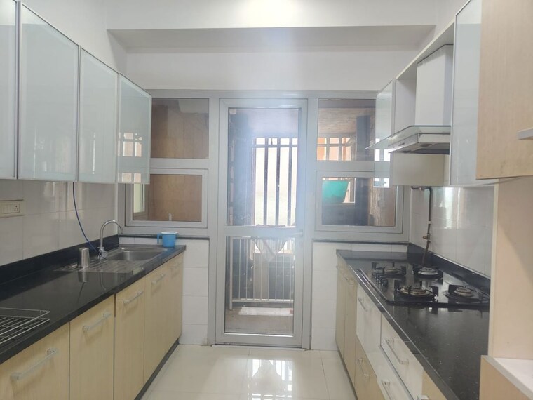Kitchen, db-woods  900 Sq.Ft. Apartment In Goregaon East Mumbai 10662765