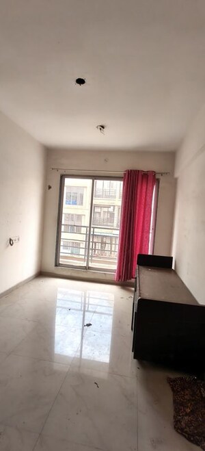 Room in 1 BHK Apartment at Ulwe Sector 25a – for Rent