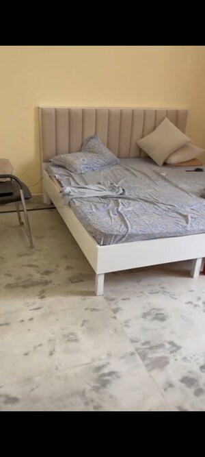 Bedroom in 1 BHK Builder Floor at Sector 50 – for Rent