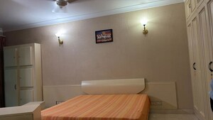 1 RK Apartment For Rent in Ambience Island Lagoon, Sector 24