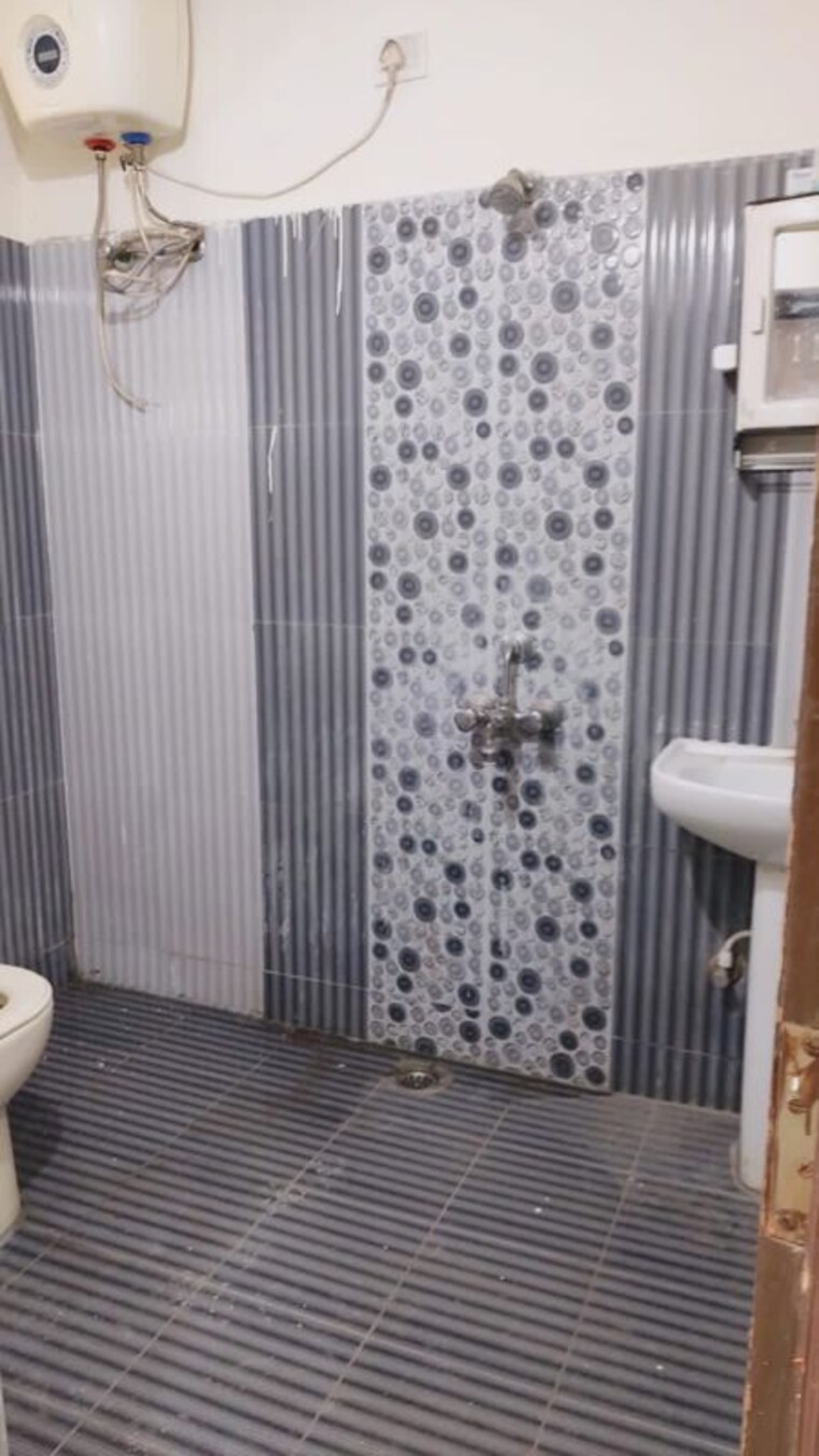 Bathroom, magna-magnum-opus-apartment 3 Bedroom 1650 Sq.Ft. Apartment In Gachibowli Hyderabad 10662813
