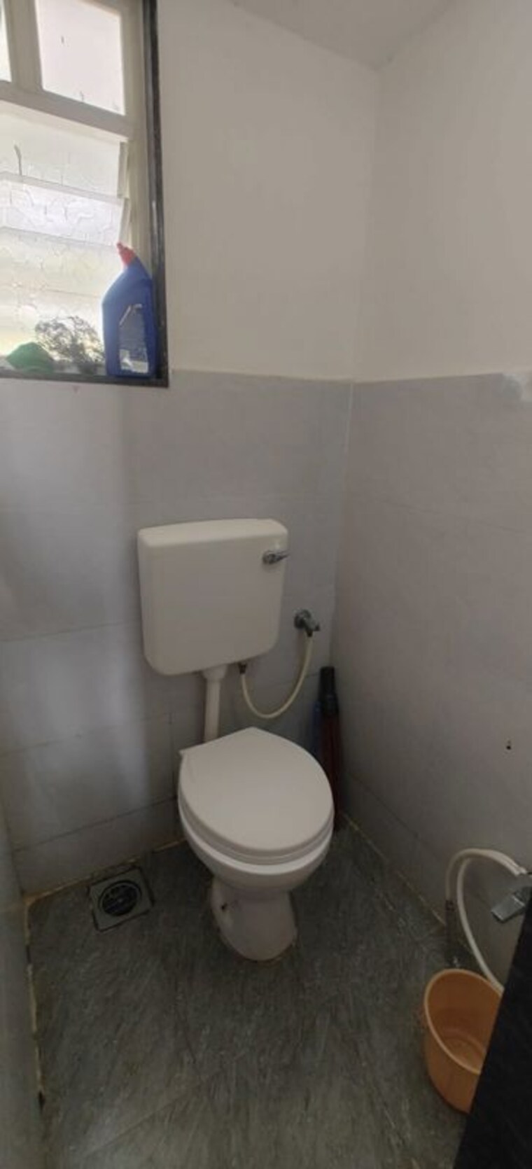 Bathroom, paranjape-richmond-park 3 Bedroom 1350 Sq.Ft. Apartment In Rahatani Pune 10662794