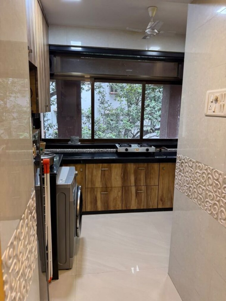 Kitchen, bandra west 1 Bedroom 500 Sq.Ft. Apartment In Bandra West Mumbai 10662782