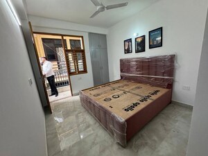 1 BHK Apartment For Rent in Freedom Fighters Enclave