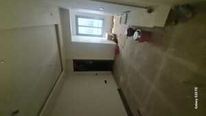 Room in 4 BHK Builder Floor at Sector 40 – for Sale