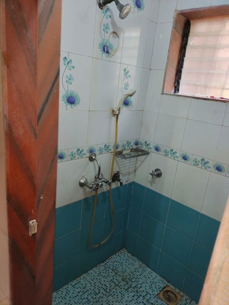 Bathroom, sachi-apartment-kopar-khairane 2 Bedroom 1100 Sq.Ft. Apartment In Kopar Khairane Sector 19 Navi Mumbai 10662841