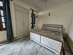 100 Sq.Yd. Builder Floor in Sector 23