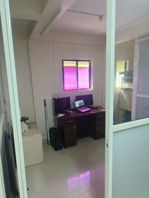  Office Space For Rent in Brahman Wadi