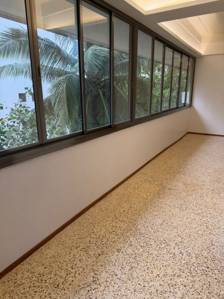 Room, surya-apartment-breach-candy 3 Bedroom 2250 Sq.Ft. Apartment In Breach Candy Mumbai 10662874