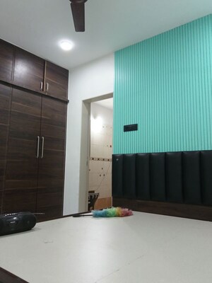 Room in 2 BHK Apartment at Shreeji Paradise, Aundh – for Rent