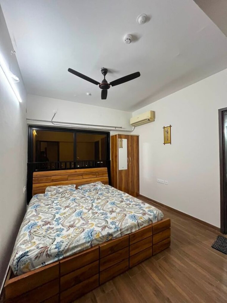Bedroom, la-gloriosa-apartment 2 Bedroom 910 Sq.Ft. Apartment In Kalyani Nagar Pune 10662905