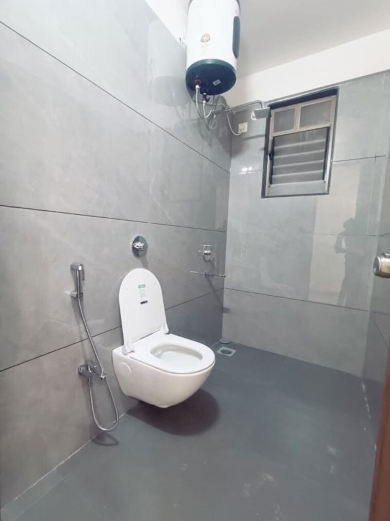 Bathroom, princeton-town 2 Bedroom 1100 Sq.Ft. Apartment In Kalyani Nagar Pune 10662915