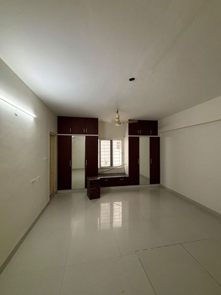 Room, elegant-floatilla-apartment 3 Bedroom 3260 Sq.Ft. Apartment In Neknampur Hyderabad 10662891
