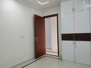 Room in 2 BHK Builder Floor at Palm Residency Chhatarpur, Chattarpur – for Rent